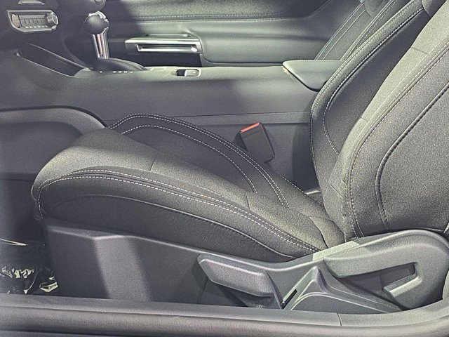 Vehicle image 32 of 32