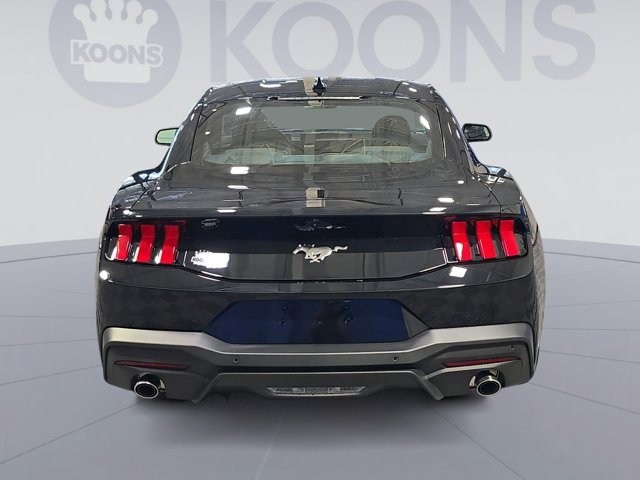Vehicle image 6 of 32