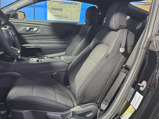 Vehicle image 15 of 32