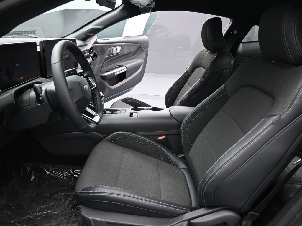 Vehicle image 42 of 52