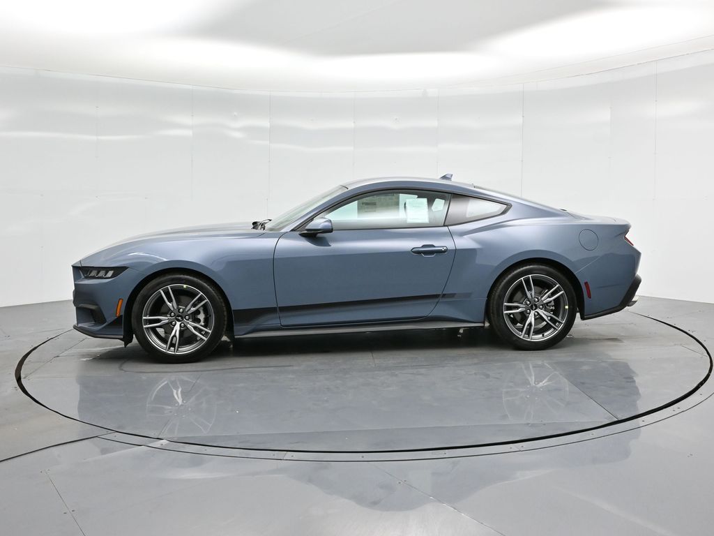 Vehicle image 34 of 52