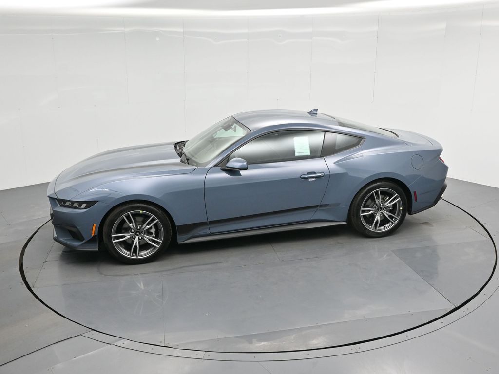 Vehicle image 2 of 52