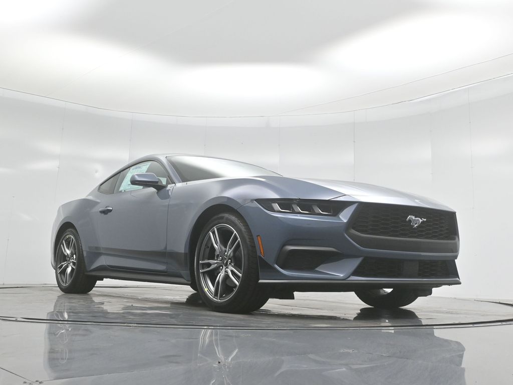 Vehicle image 16 of 52