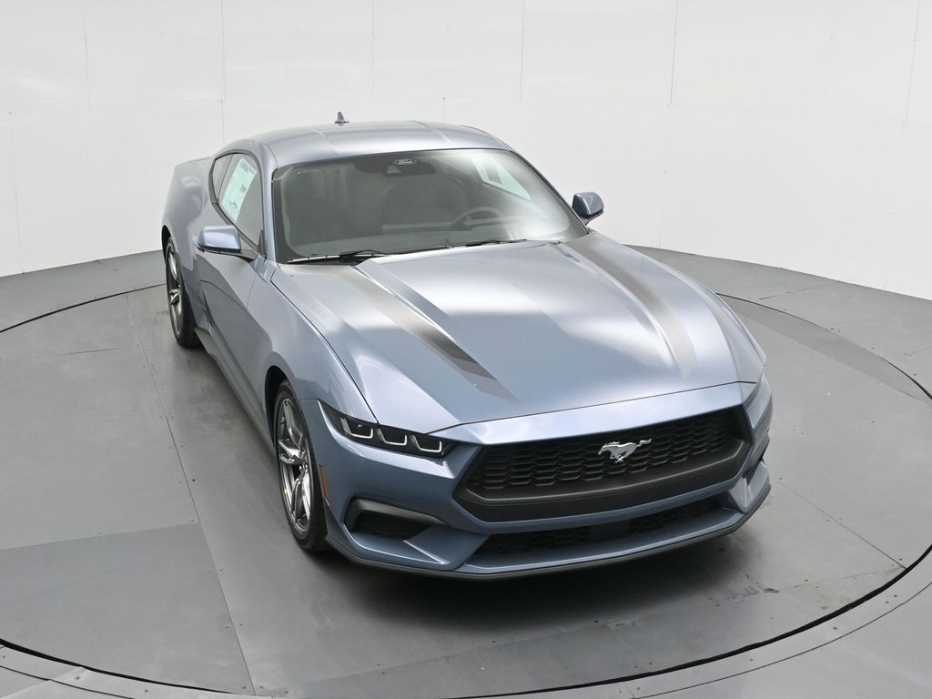 Vehicle image 10 of 52