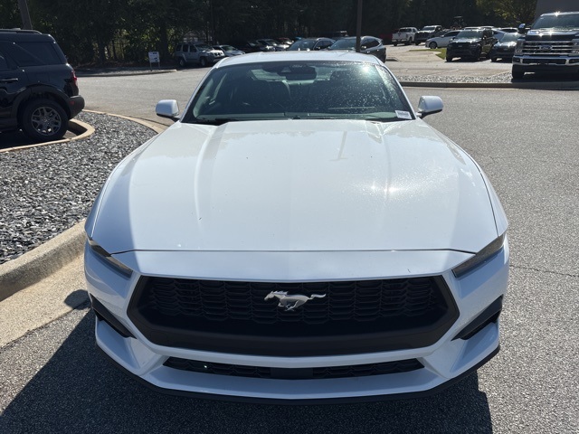 2025 Ford Mustang EcoBoost Image 3 of 29