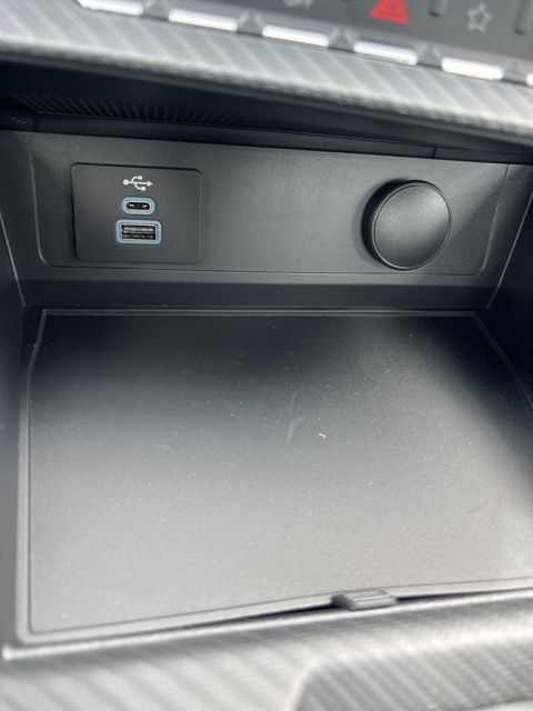 2025 Ford Mustang EcoBoost Premium Image 17 of 30