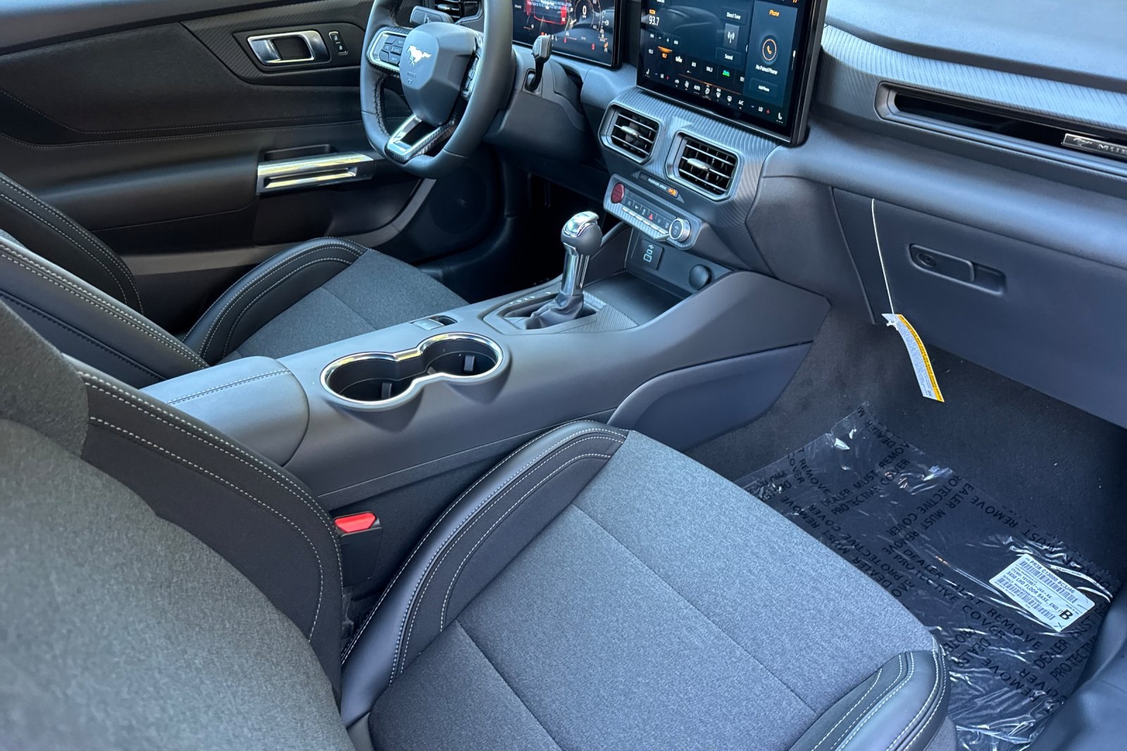Vehicle image 22 of 30