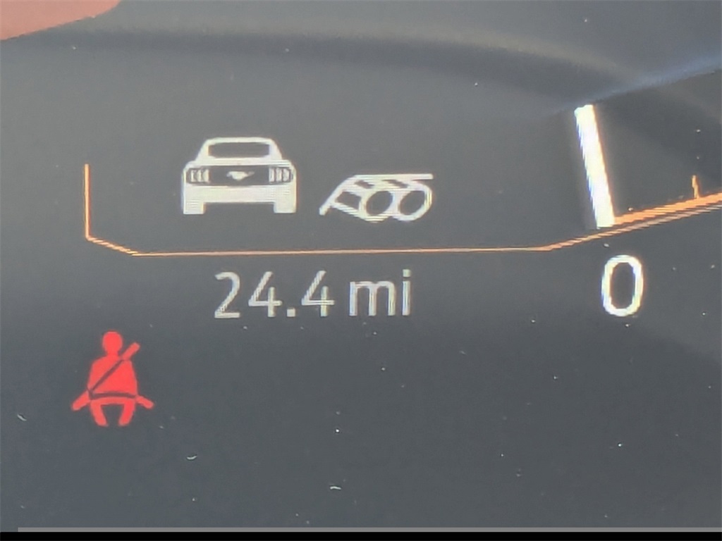 2025 Ford Mustang EcoBoost Premium Image 13 of 30