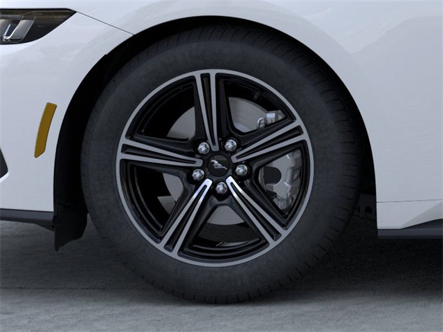 Vehicle image 19 of 22