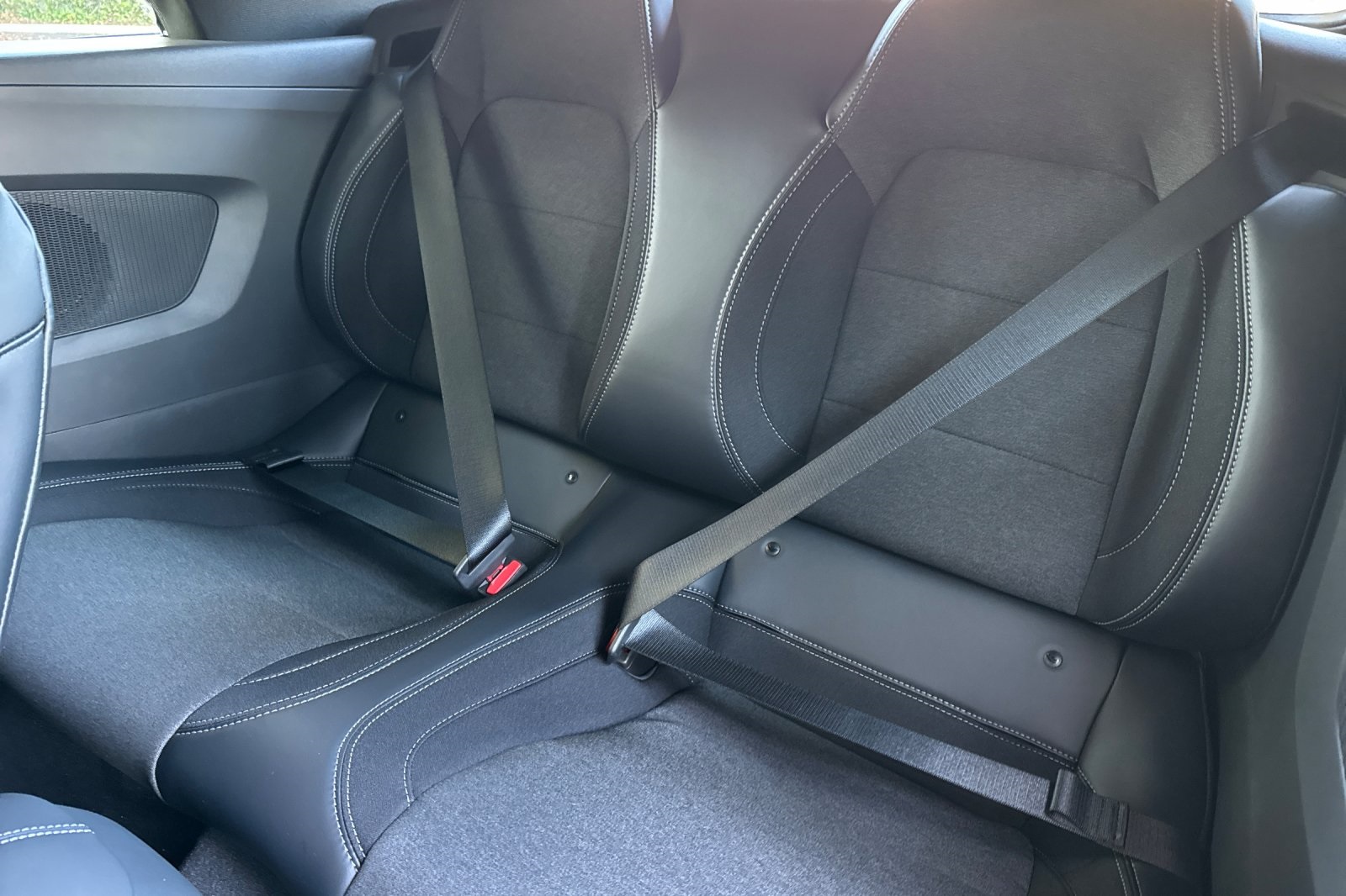 Vehicle image 11 of 30