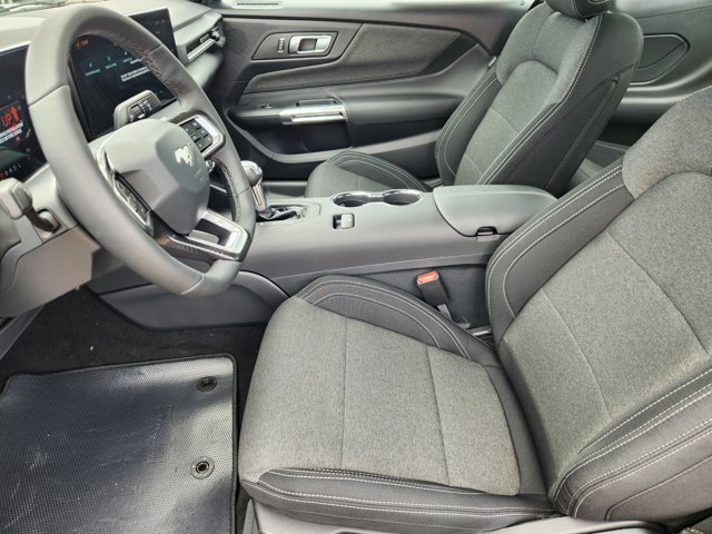 Vehicle image 8 of 21
