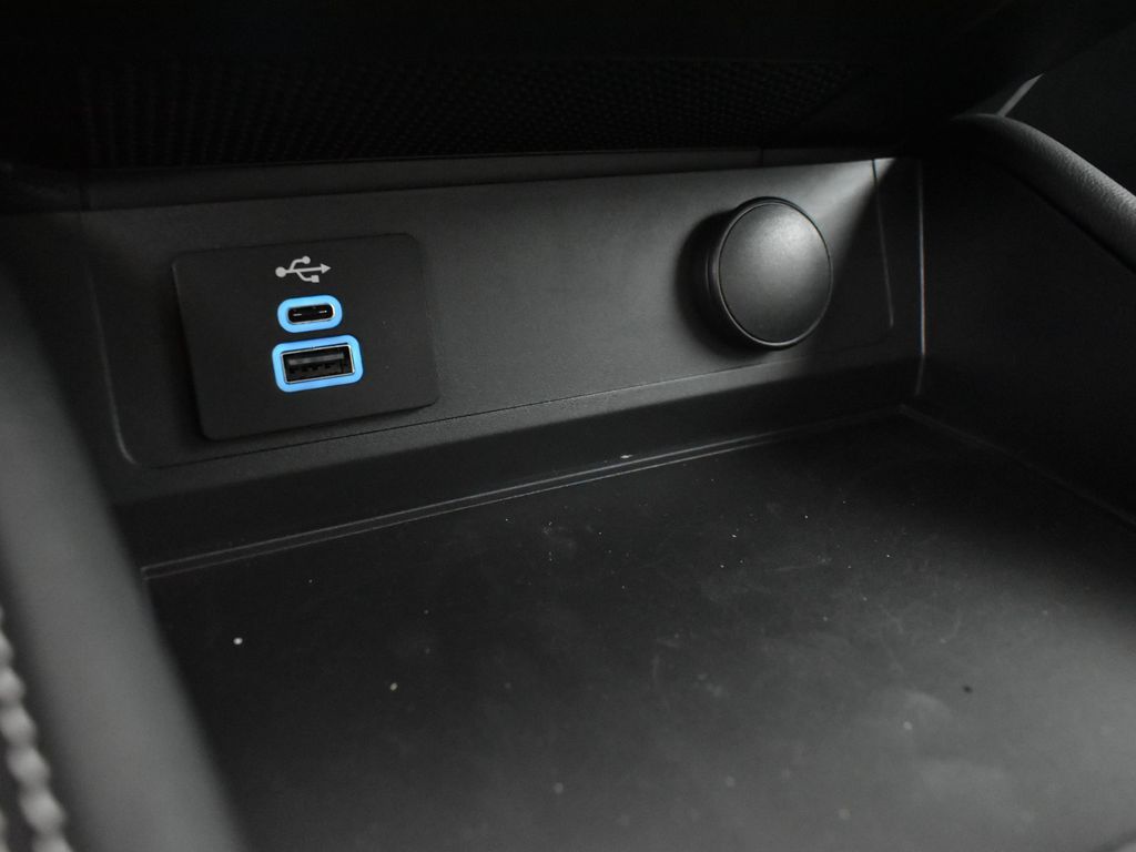 2025 Ford Mustang EcoBoost Premium Image 49 of 52