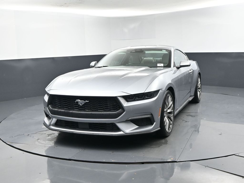 2025 Ford Mustang EcoBoost Premium Image 3 of 52
