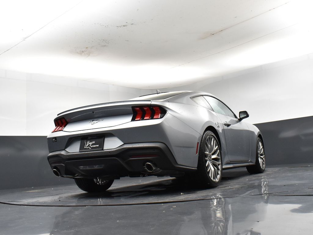 2025 Ford Mustang EcoBoost Premium Image 24 of 52