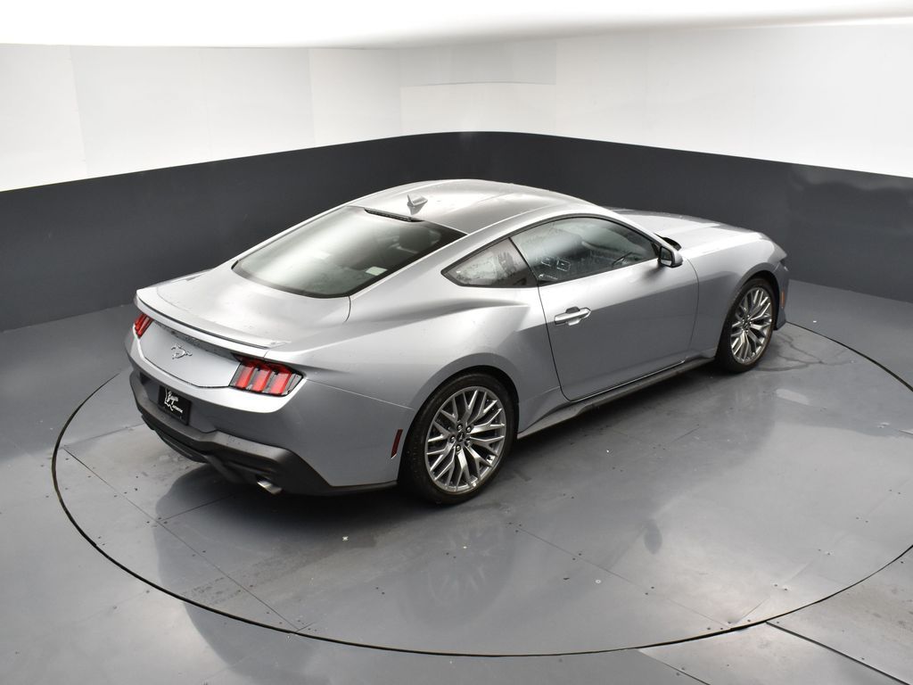 2025 Ford Mustang EcoBoost Premium Image 22 of 52