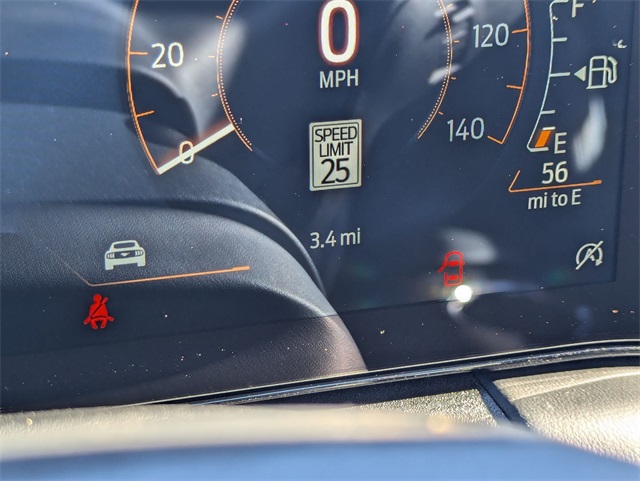 Vehicle image 13 of 26