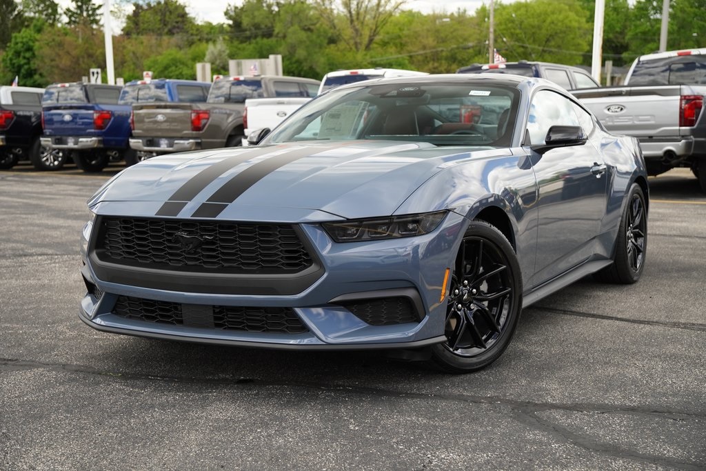 Vehicle image 2 of 18