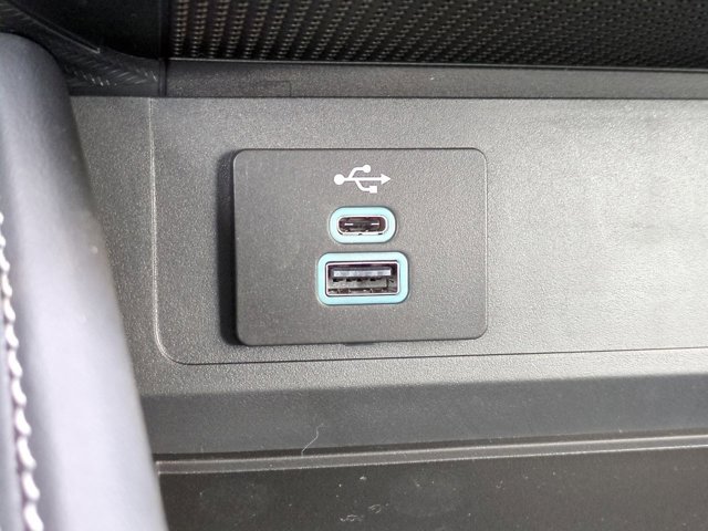 2025 Ford Mustang EcoBoost Premium Image 19 of 27