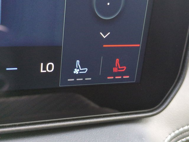 2025 Ford Mustang EcoBoost Premium Image 23 of 27