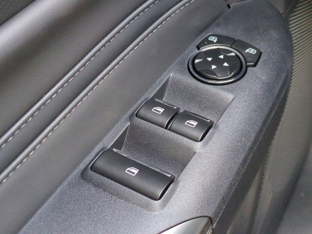 2025 Ford Mustang EcoBoost Premium Image 18 of 27