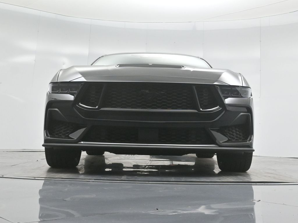 Vehicle image 9 of 51