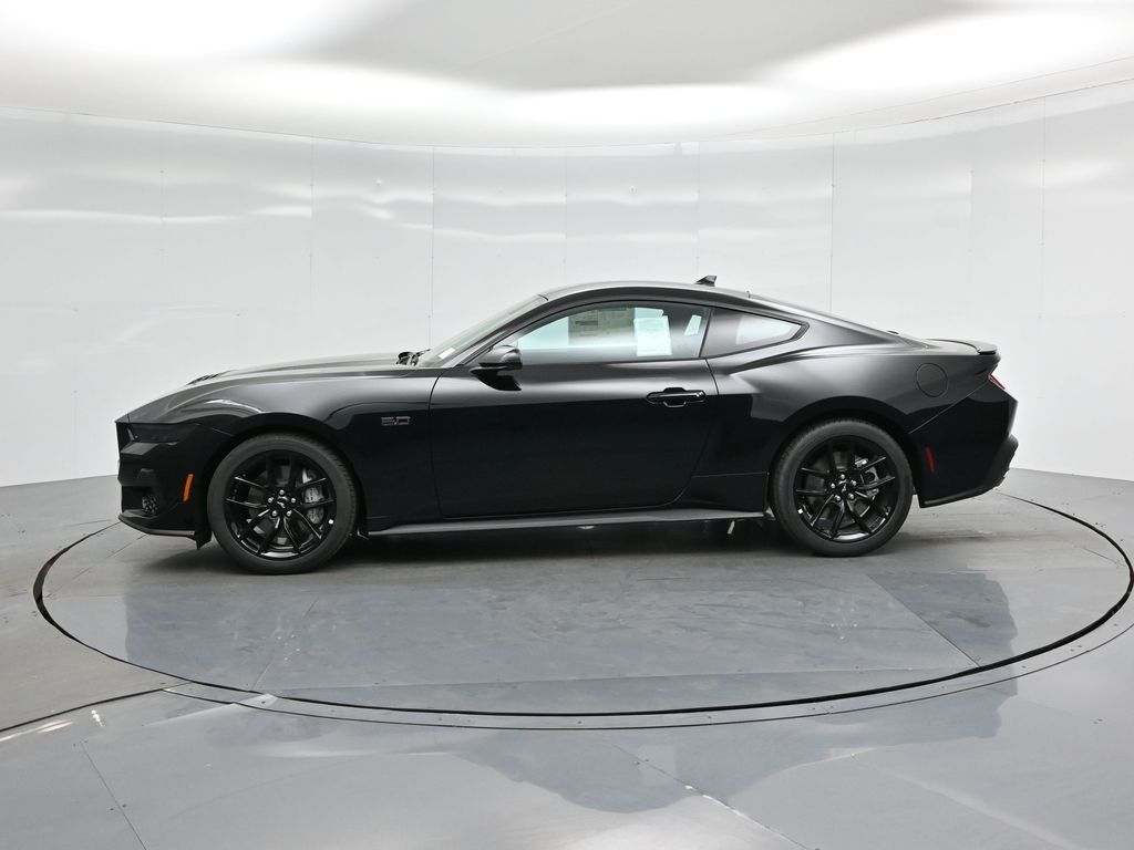 Vehicle image 36 of 51