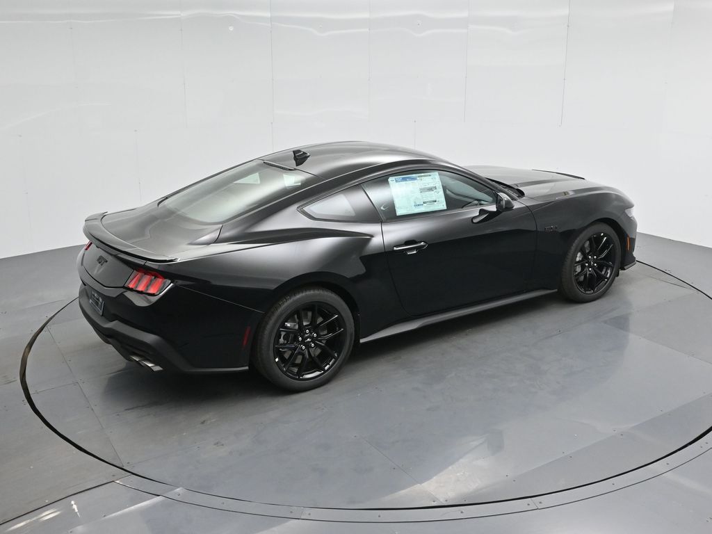 Vehicle image 26 of 51