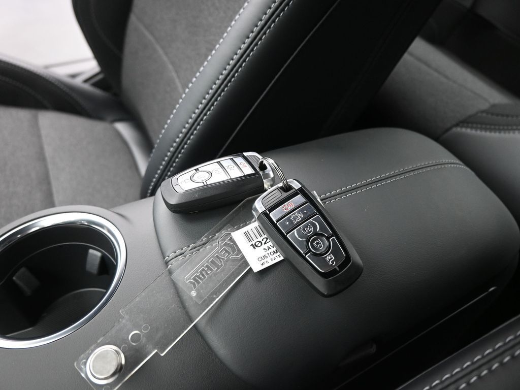 Vehicle image 48 of 51