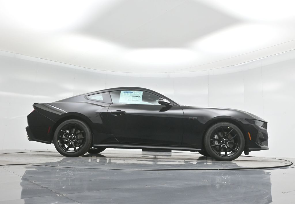 Vehicle image 22 of 51