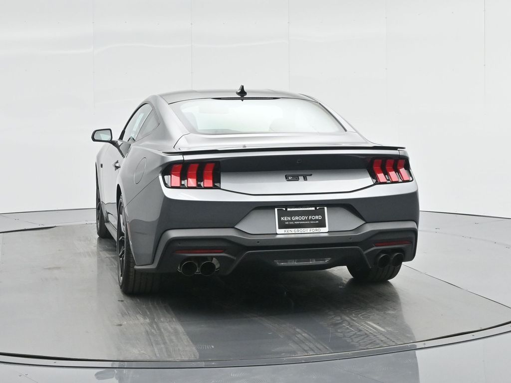 Vehicle image 31 of 54