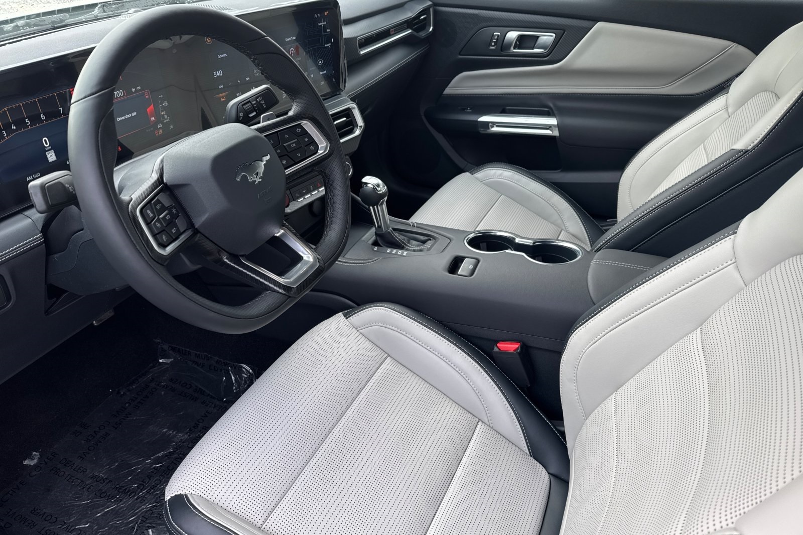 Vehicle image 9 of 33