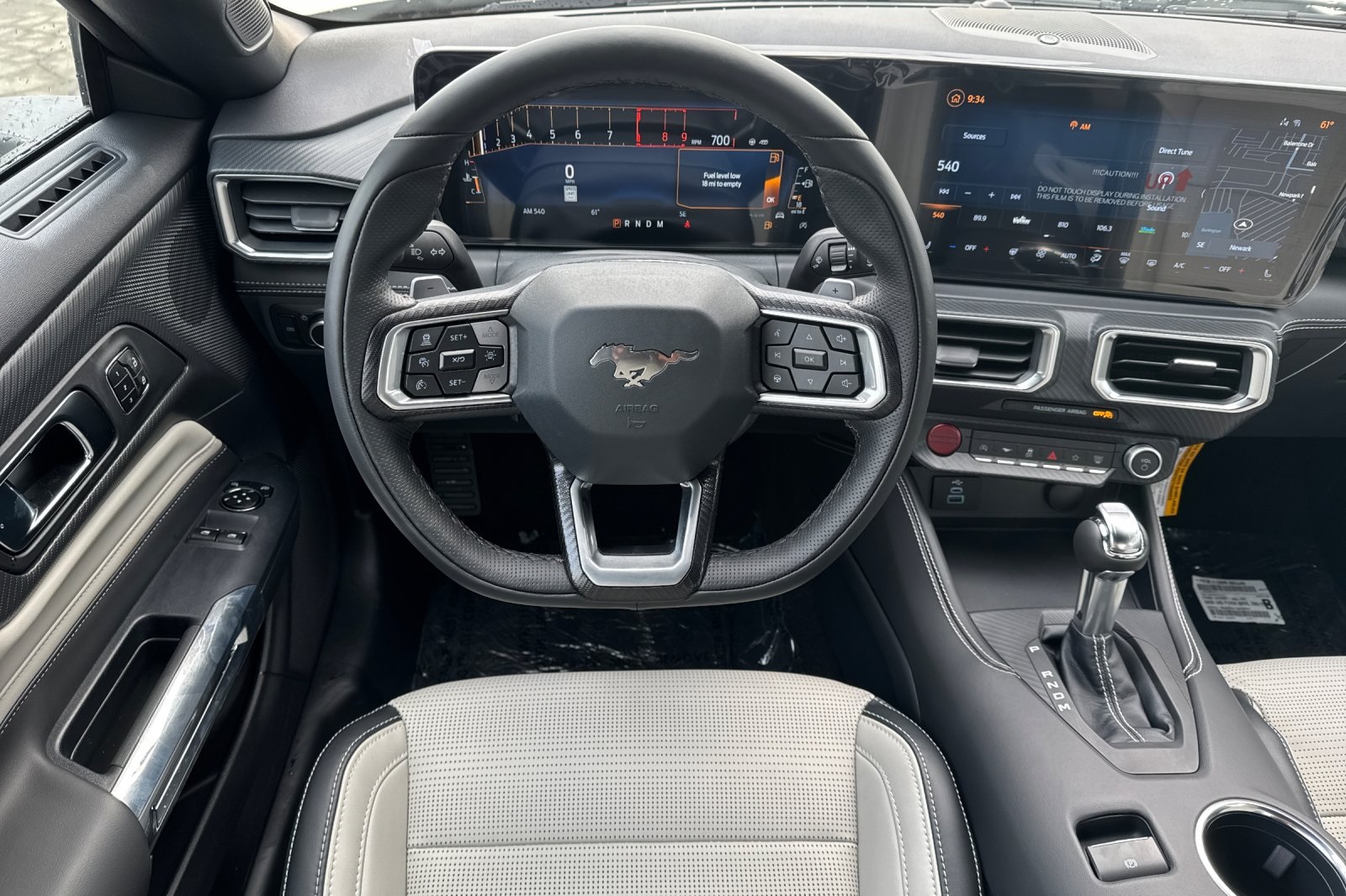 Vehicle image 15 of 33