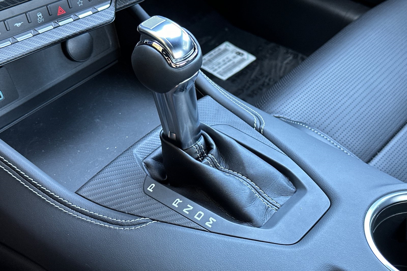 Vehicle image 22 of 31