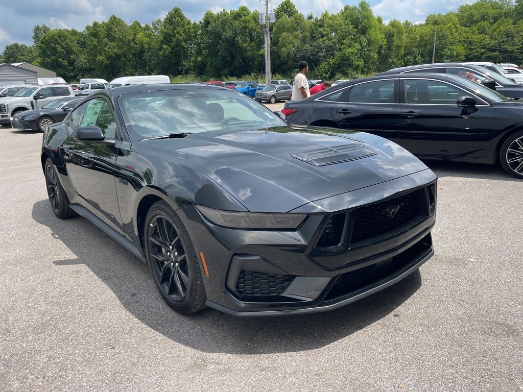 Vehicle image 4 of 31