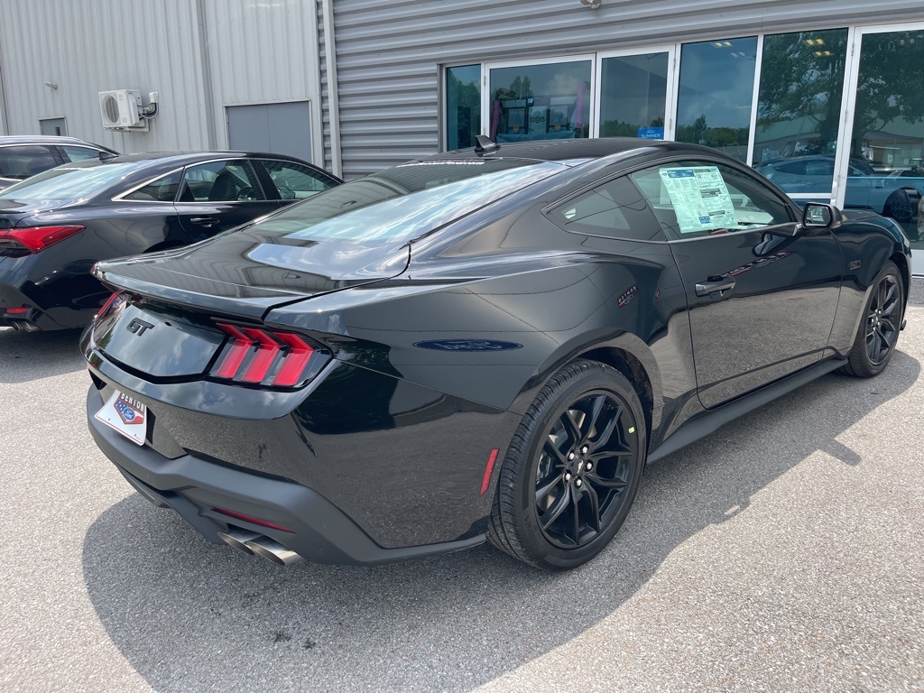 Vehicle image 5 of 31