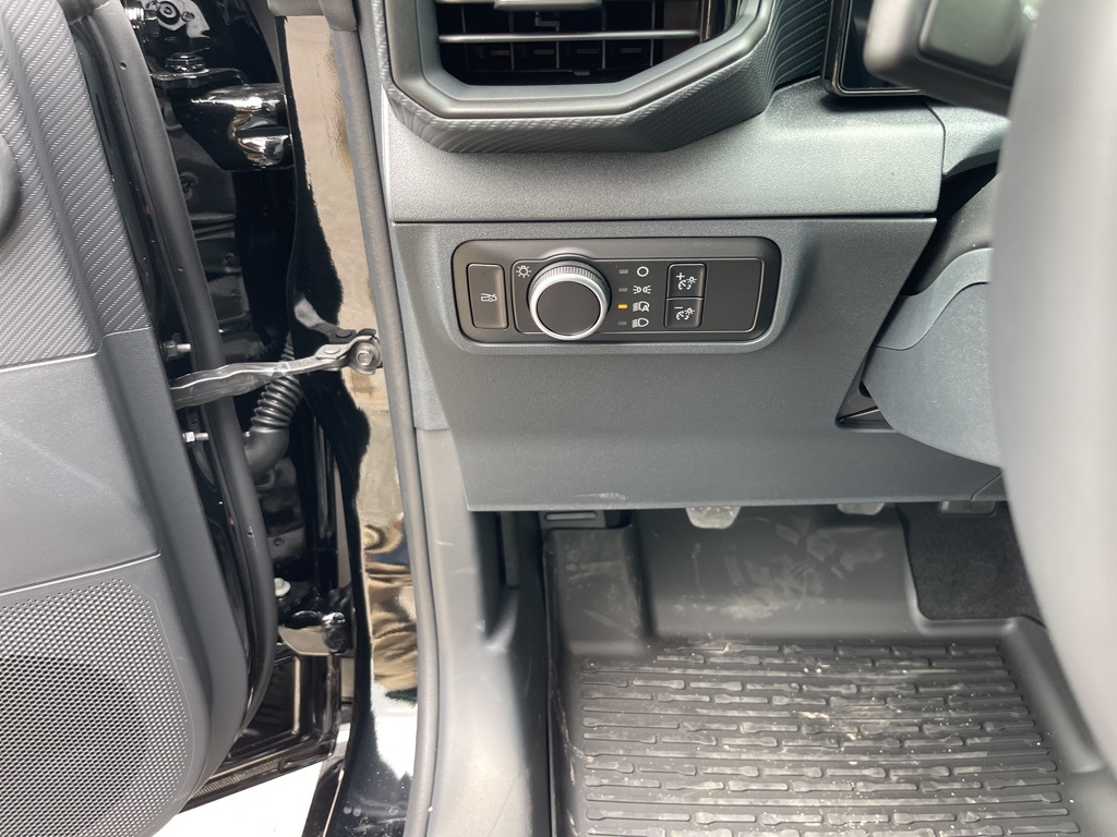 Vehicle image 31 of 31