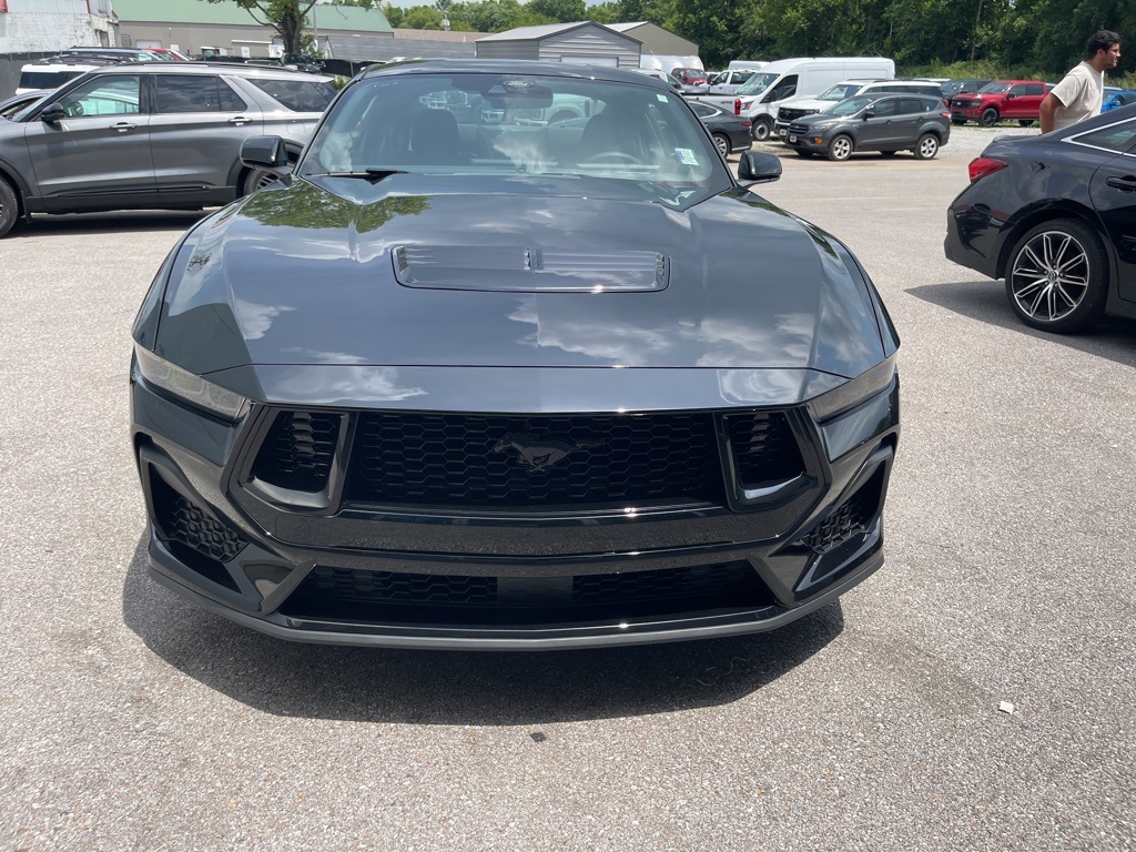 Vehicle image 12 of 31