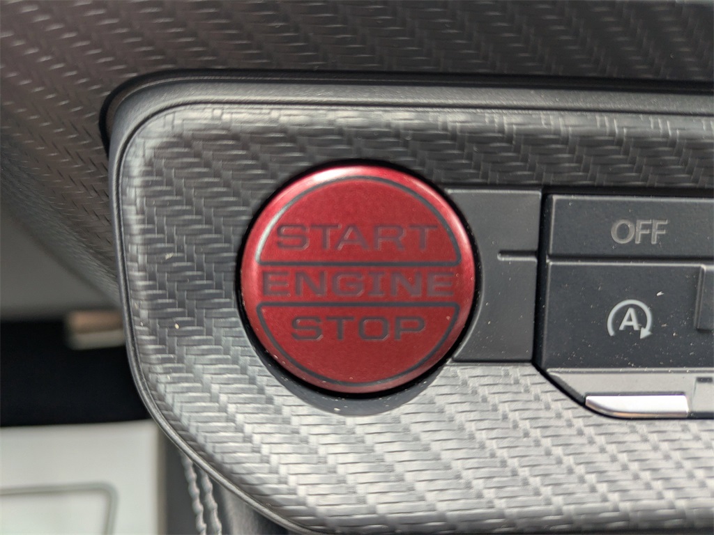 2025 Ford Mustang GT Premium Image 24 of 25