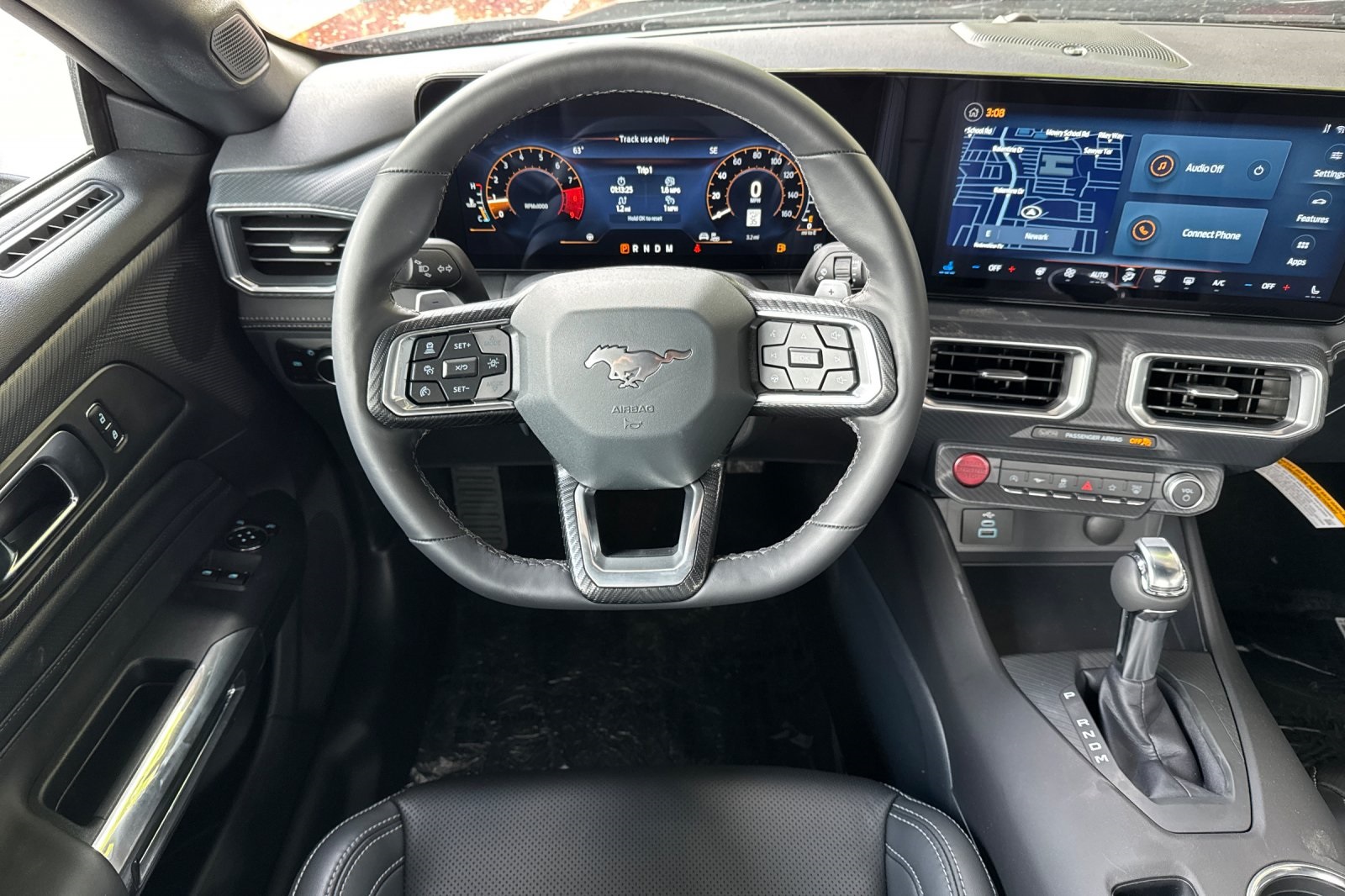 Vehicle image 15 of 32