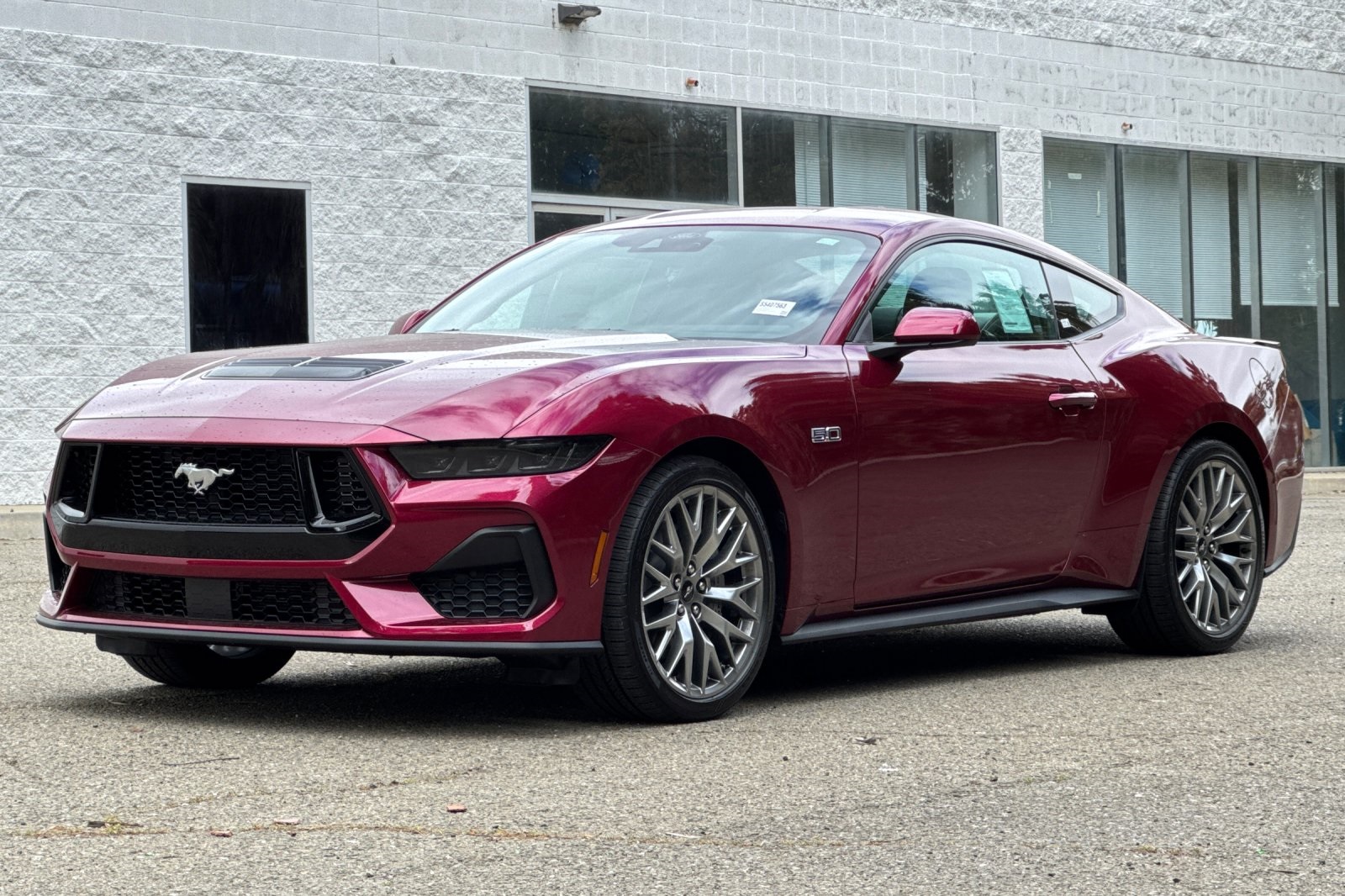 Vehicle image 1 of 32