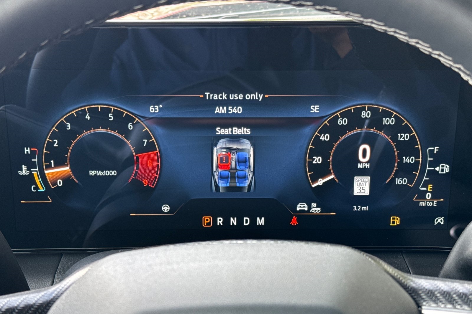 Vehicle image 28 of 32