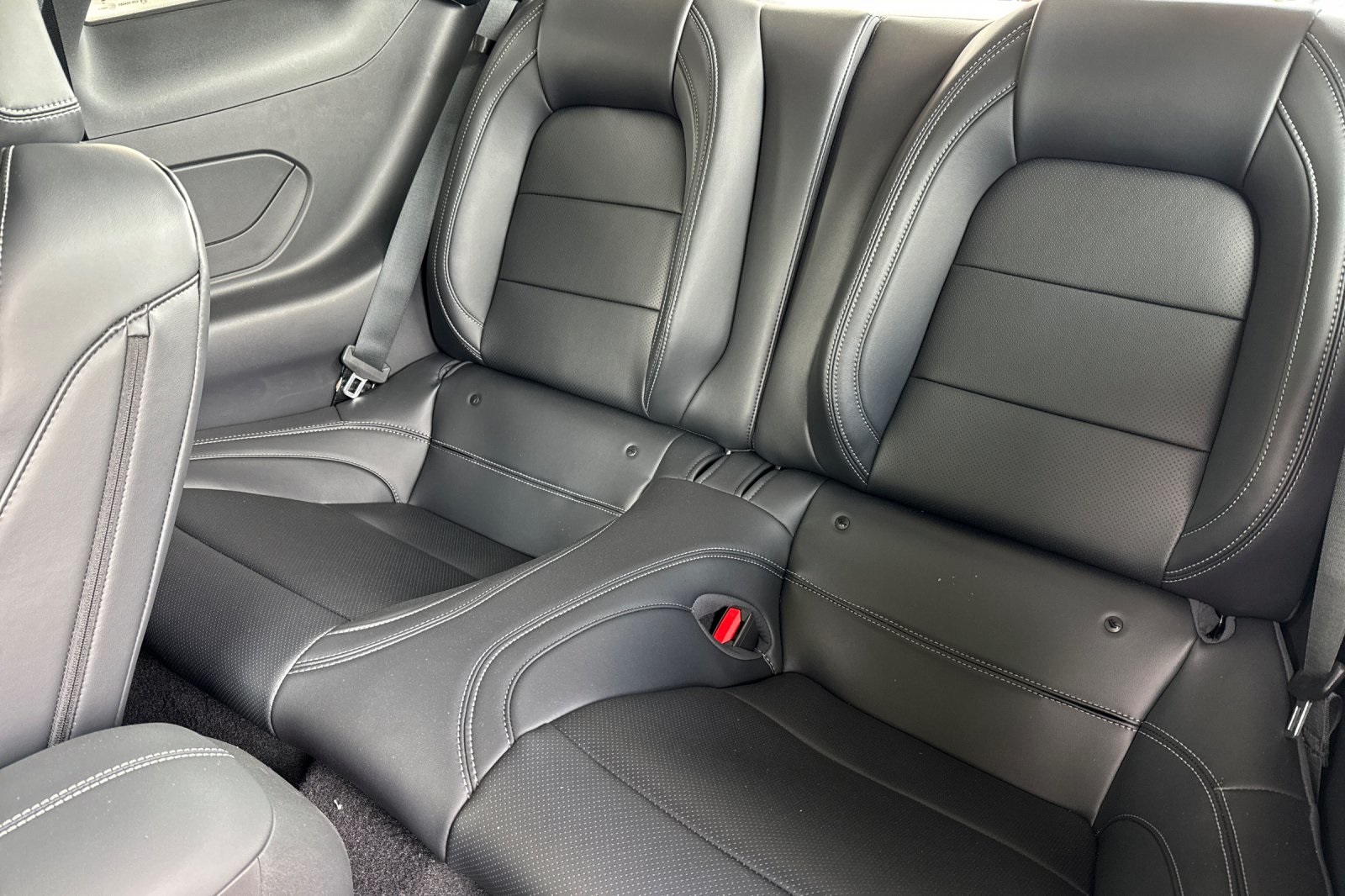 Vehicle image 12 of 32
