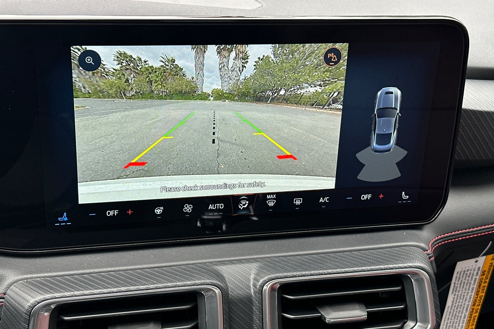 Vehicle image 20 of 31