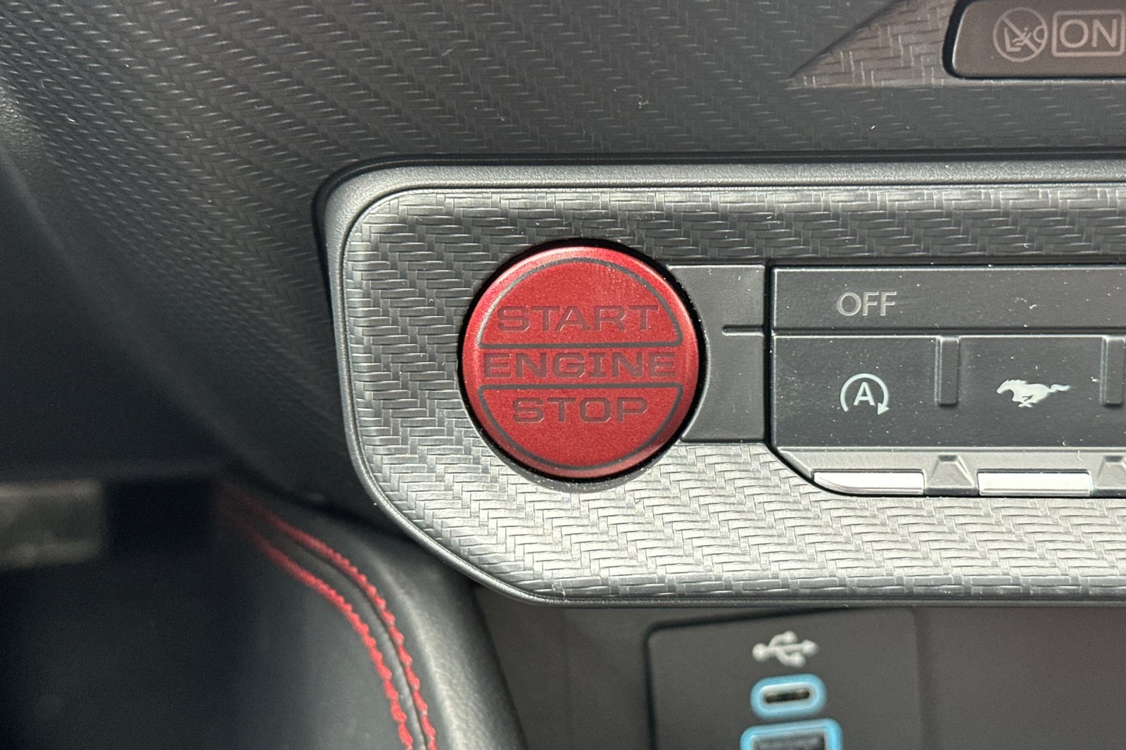 Vehicle image 23 of 31
