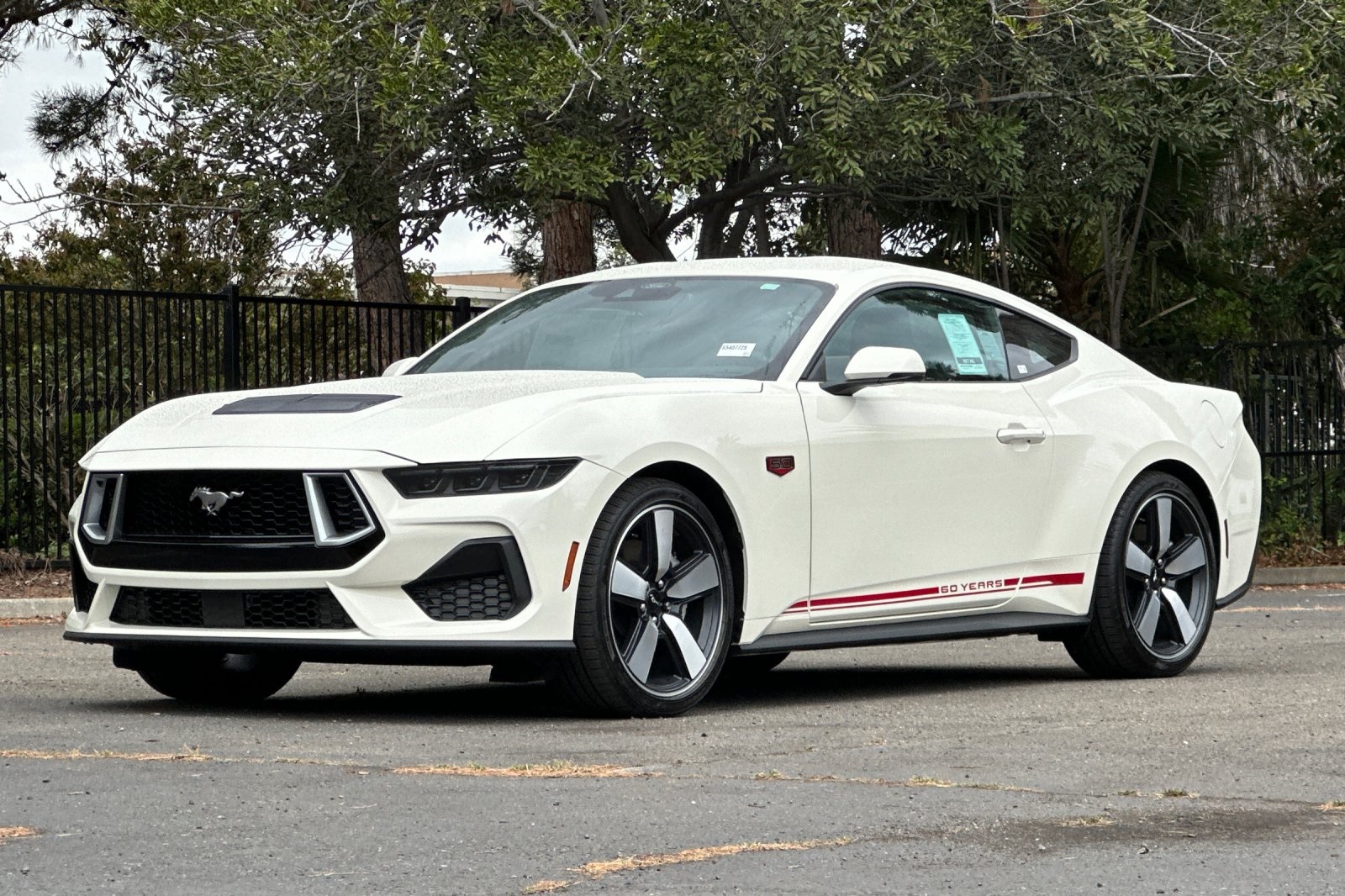 Vehicle image 7 of 31