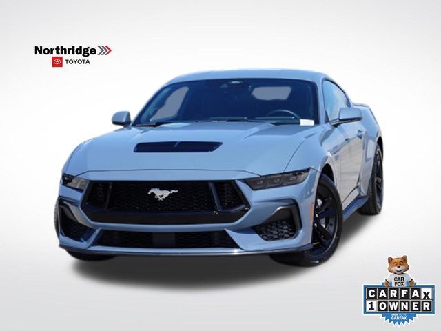2025 Ford Mustang GT Image 1 of 38
