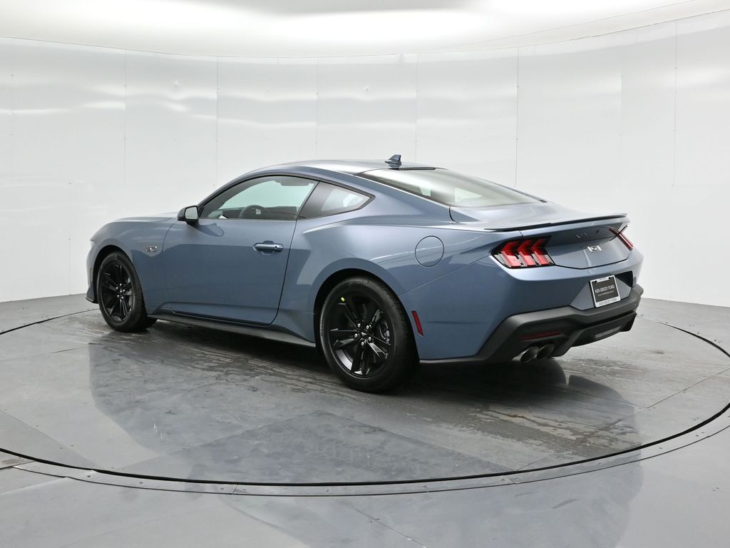 Vehicle image 28 of 50
