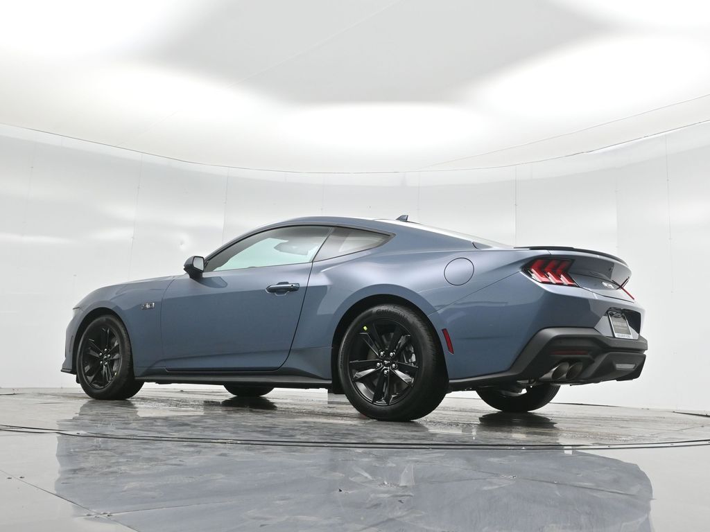 Vehicle image 31 of 50