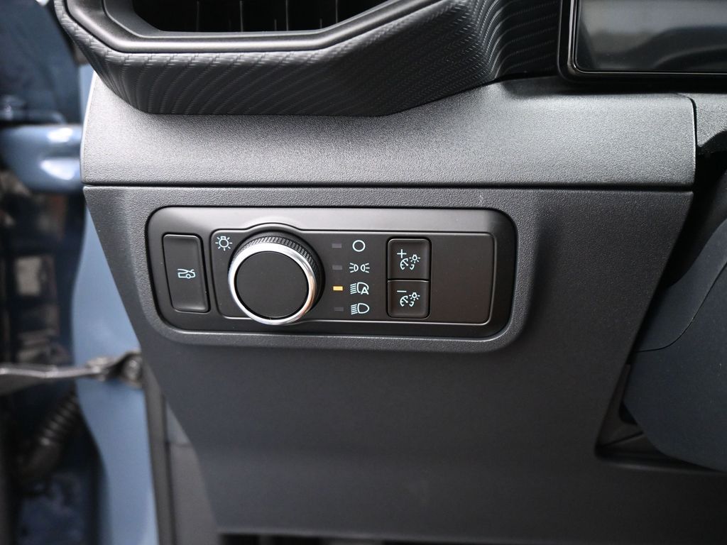 Vehicle image 49 of 50