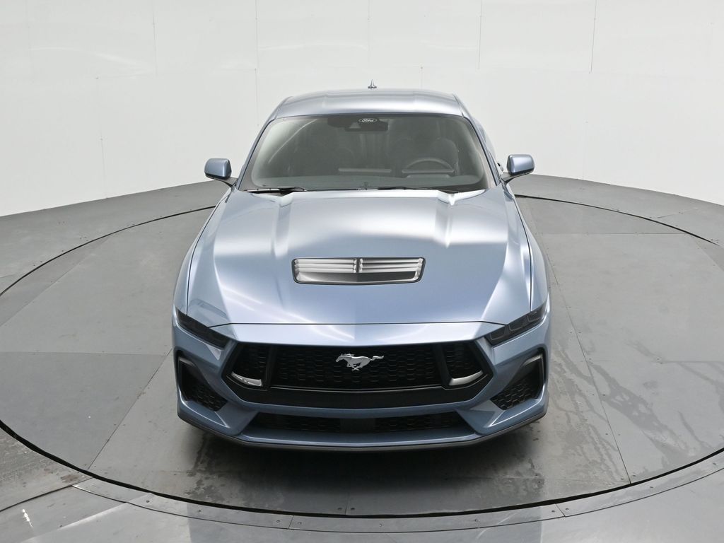 Vehicle image 5 of 50
